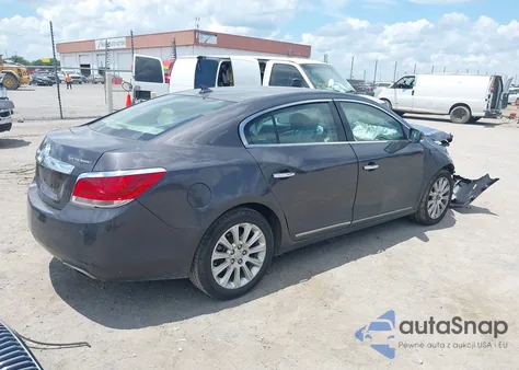 2013 Buick Lacrosse Leather Group z USA, uszkodzony, nr VIN 1G4GC5E31DF226293